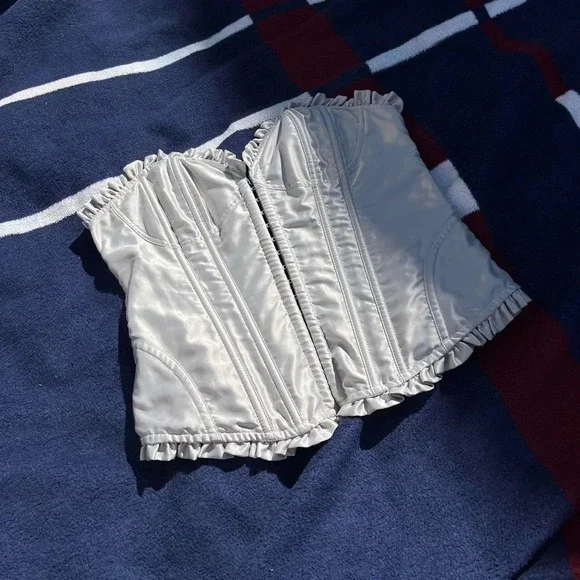 Victoria’s Secret silver corset with a crisscross ribbon backingWomen’s…